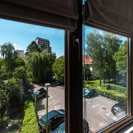La Nueve Suite Braşov Exteriör bild