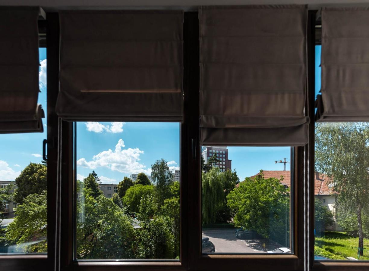 La Nueve Suite Braşov Exteriör bild