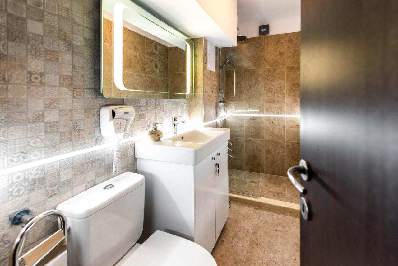 La Nueve Suite Braşov Exteriör bild